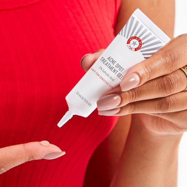 First Aid Beauty FAB Pharma BHA Acne Spot Treatment #3